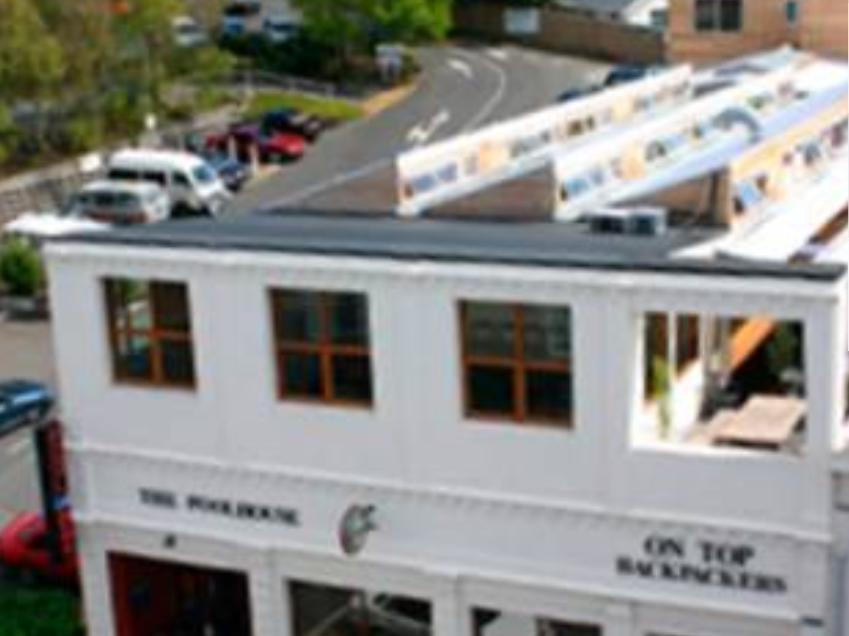 On Top Backpackers Dunedin Exterior photo